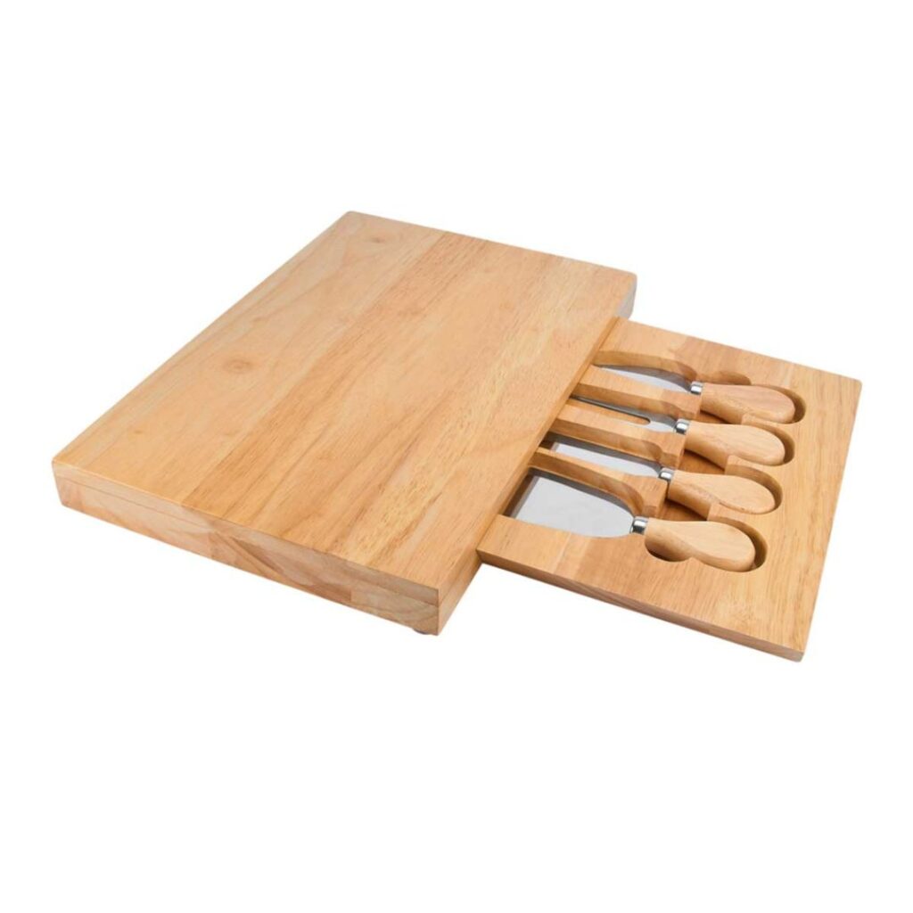 tabla de quesos promocional en madera set 3 cuchillos y 1 tenedor