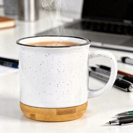 Tazas de cerámica con base de bambú para empresas que buscan diferenciarse Guecam proveedor de artículos promocionales Costa Rica